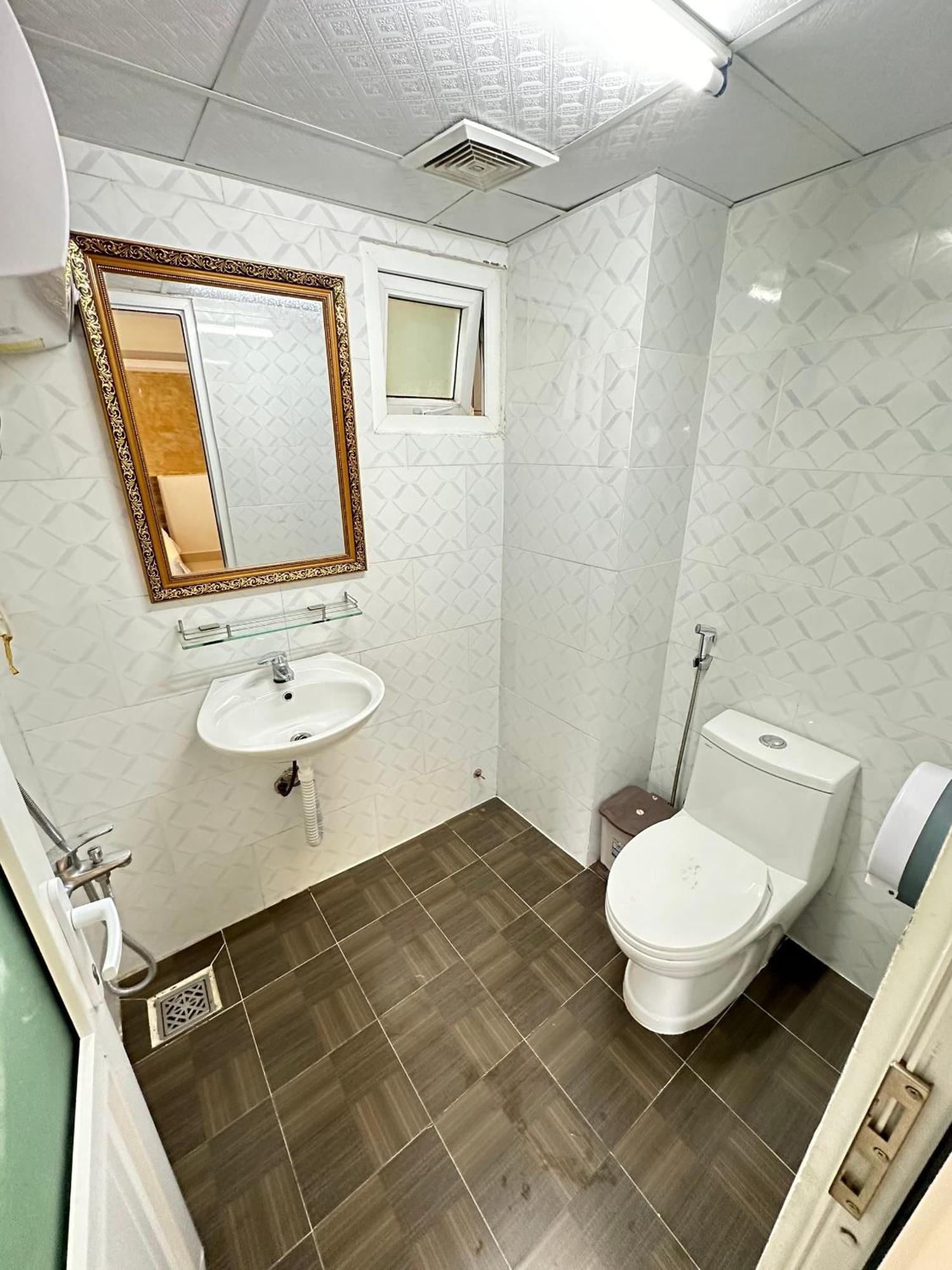Thanh Thanh 5 Dalat Hotel - Ks Gan Cho Dem Gia Re Екстериор снимка