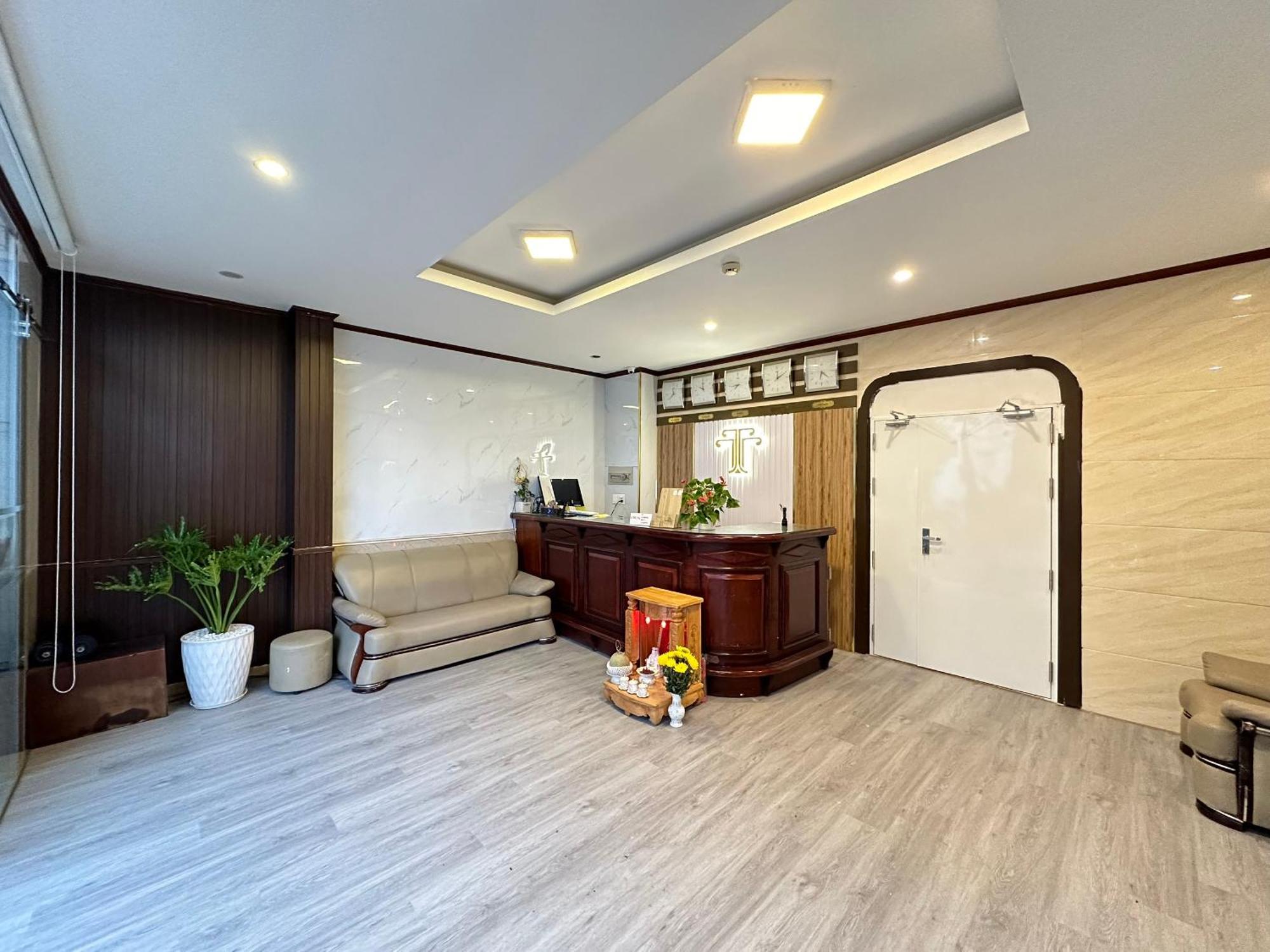 Thanh Thanh 5 Dalat Hotel - Ks Gan Cho Dem Gia Re Екстериор снимка