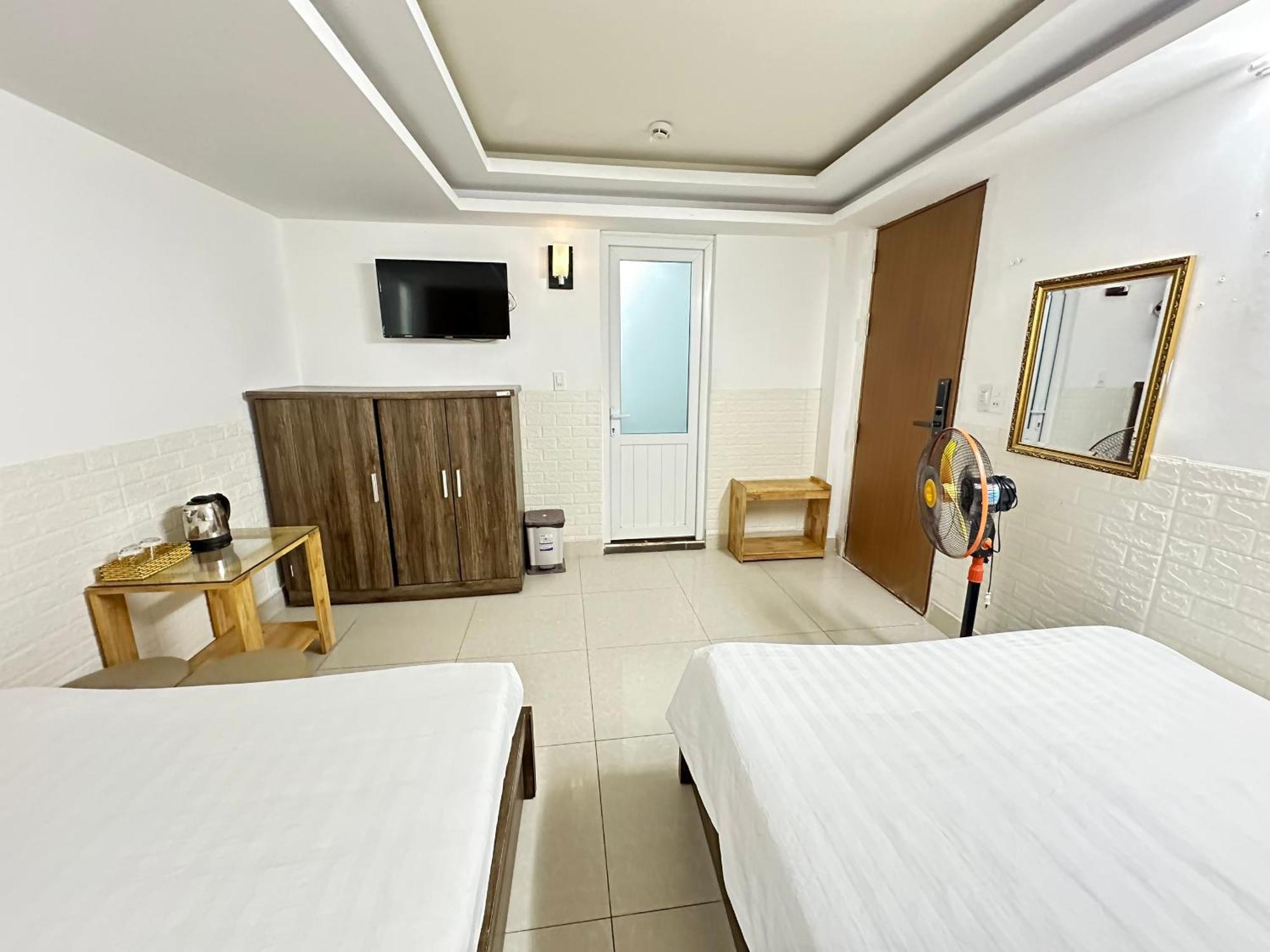Thanh Thanh 5 Dalat Hotel - Ks Gan Cho Dem Gia Re Екстериор снимка