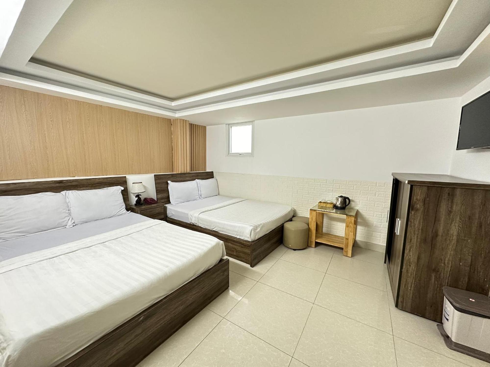Thanh Thanh 5 Dalat Hotel - Ks Gan Cho Dem Gia Re Екстериор снимка