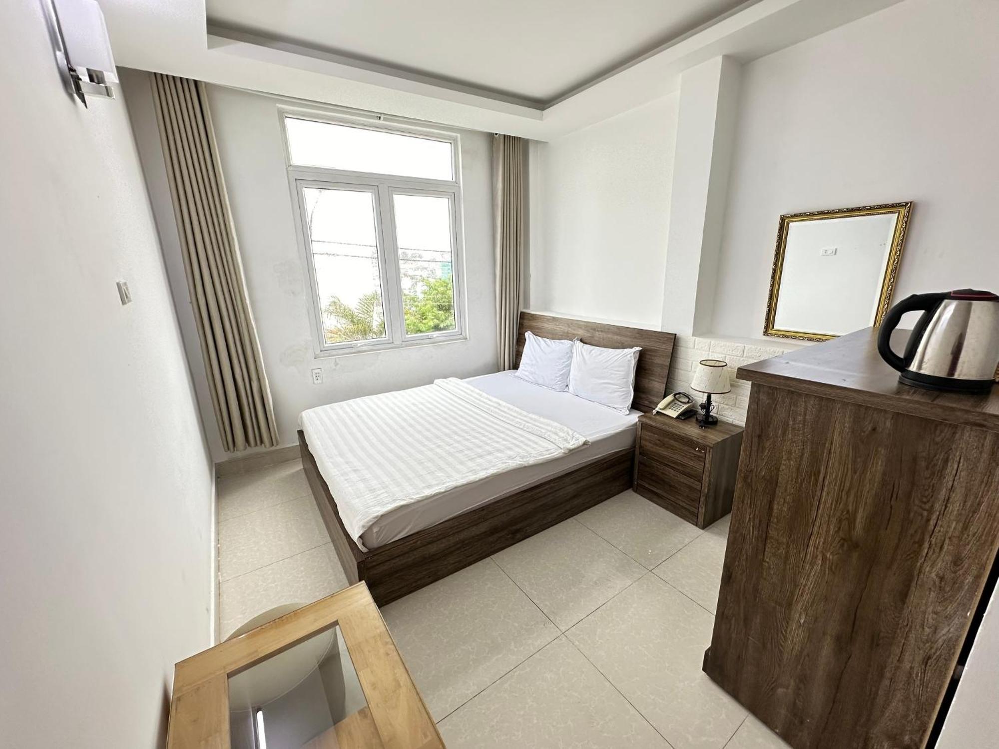 Thanh Thanh 5 Dalat Hotel - Ks Gan Cho Dem Gia Re Екстериор снимка